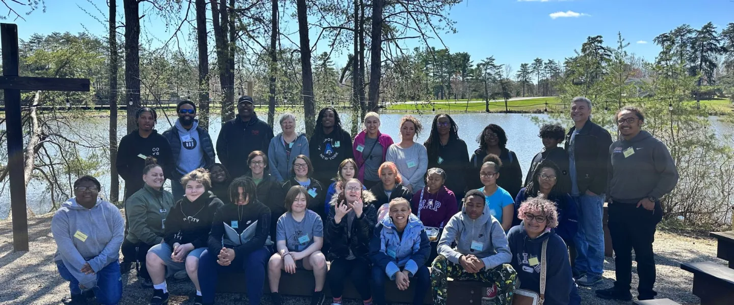 Teens with mentors in the Y-NOW program